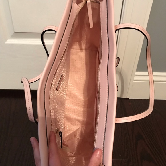 kate spade purse - Picture 3 of 3